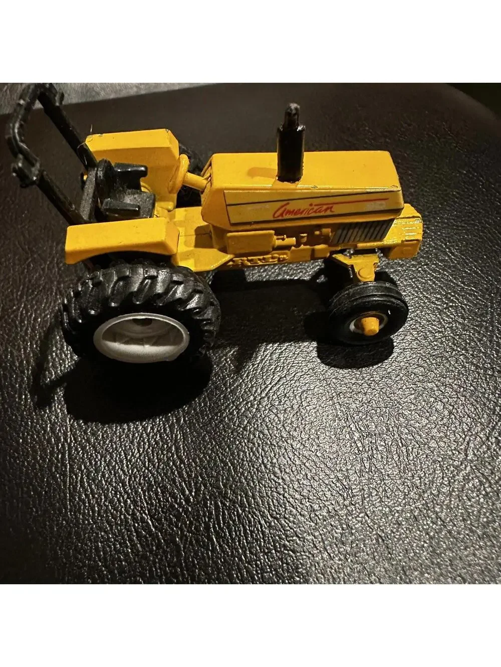 1/64th Scale White American 60 2wd  Cab Tractor Die-Cast Ertl Loose